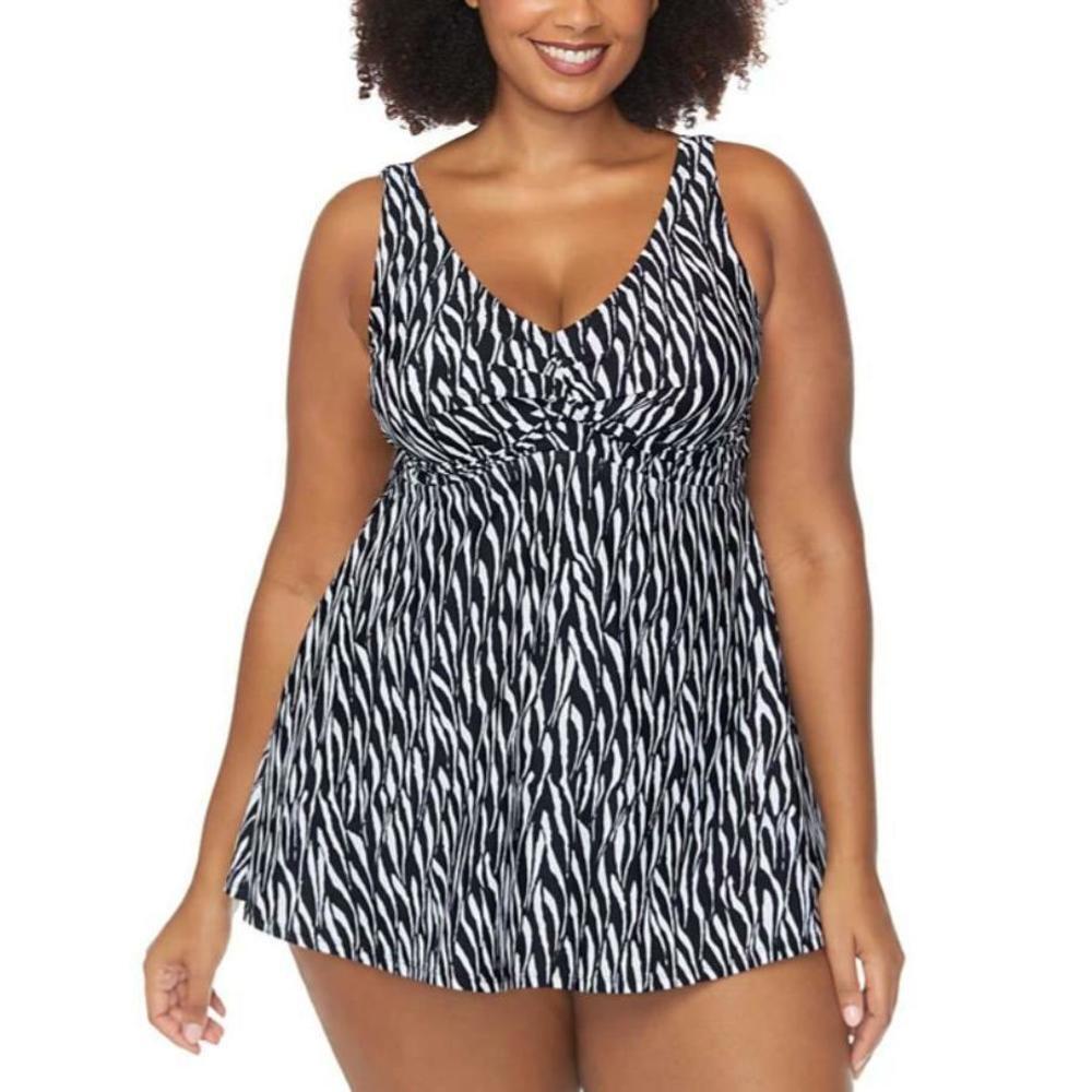 Raisins Curve Plus Size Black/White Printed Twist-Front Swimdress 16W